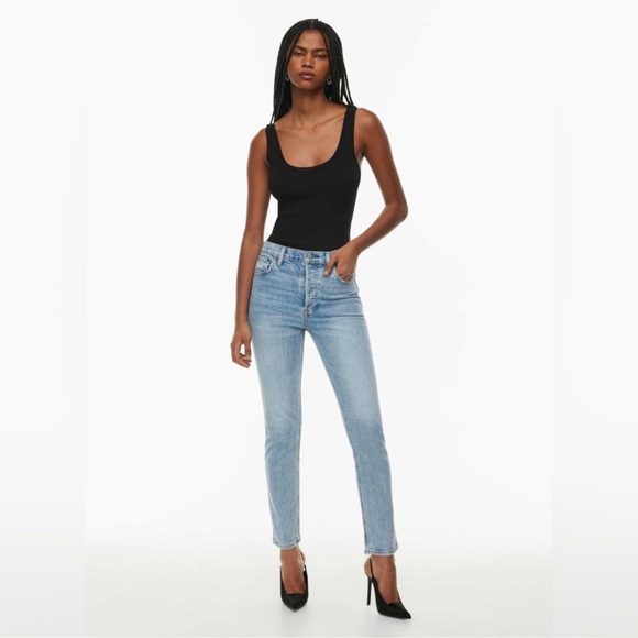 Aritzia Denim Forum the Yoko high rise slim blue jeans, size 24 - Picture 3 of 14